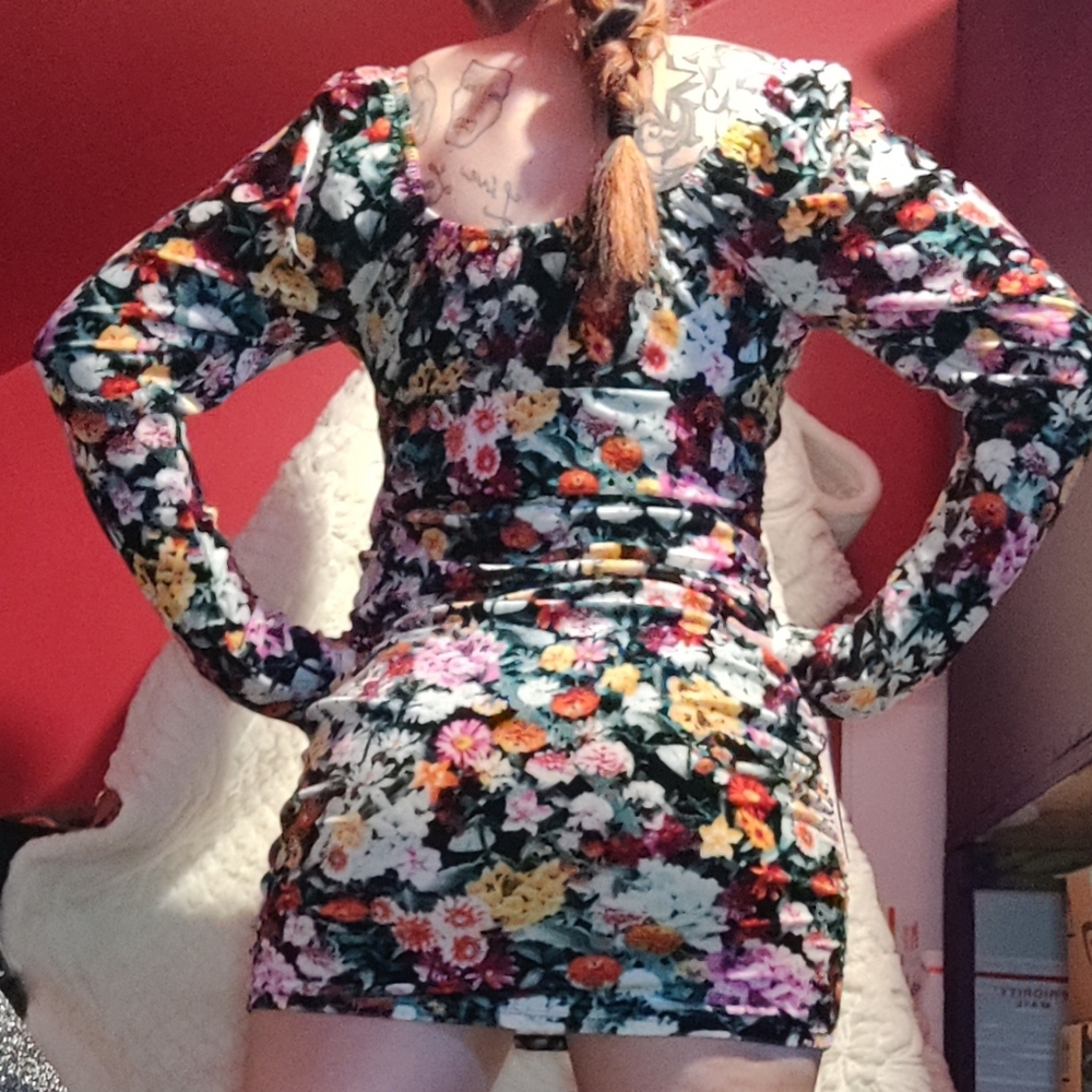 Wild Fable Velvet Floral Dress NWT! Size M